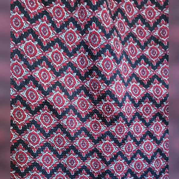 The Limited Womens Navy Blue Red Geometric Pattern Sleeveless Career Blouse M - Picture 3 of 5
